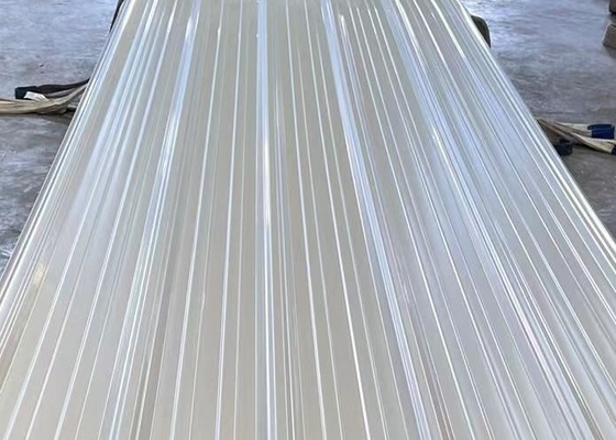 Длинные черепицы PVC продолжительности жизни 2.0mm красят продолжая погоду устойчивый